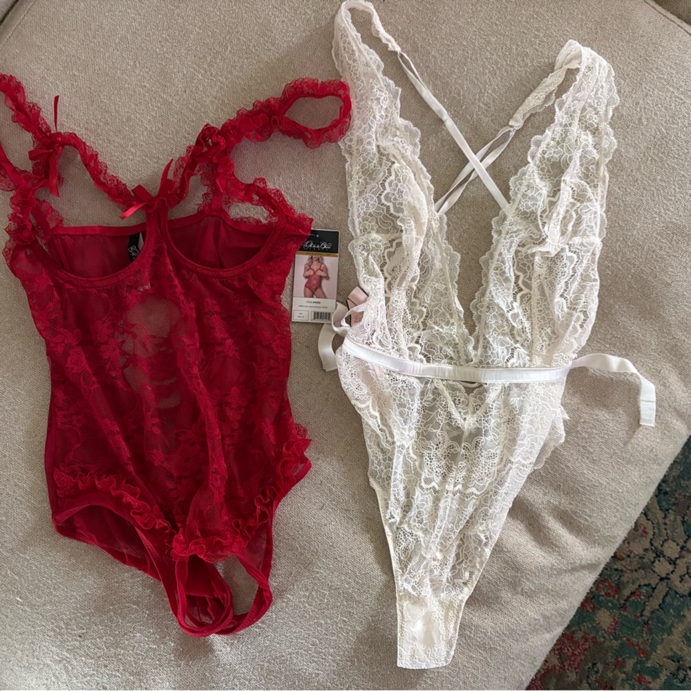 Set of 2 lingerie - Red and White